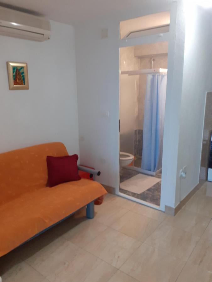 Apartments Andrijasevic มาคาร์สกา ภายนอก รูปภาพ