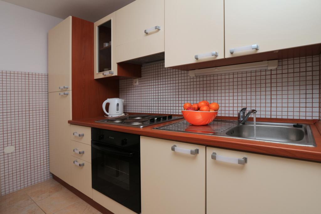 Apartments Andrijasevic มาคาร์สกา ภายนอก รูปภาพ