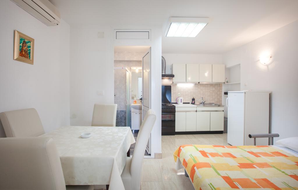 Apartments Andrijasevic มาคาร์สกา ภายนอก รูปภาพ